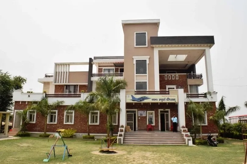 doon einstein international Boarding school