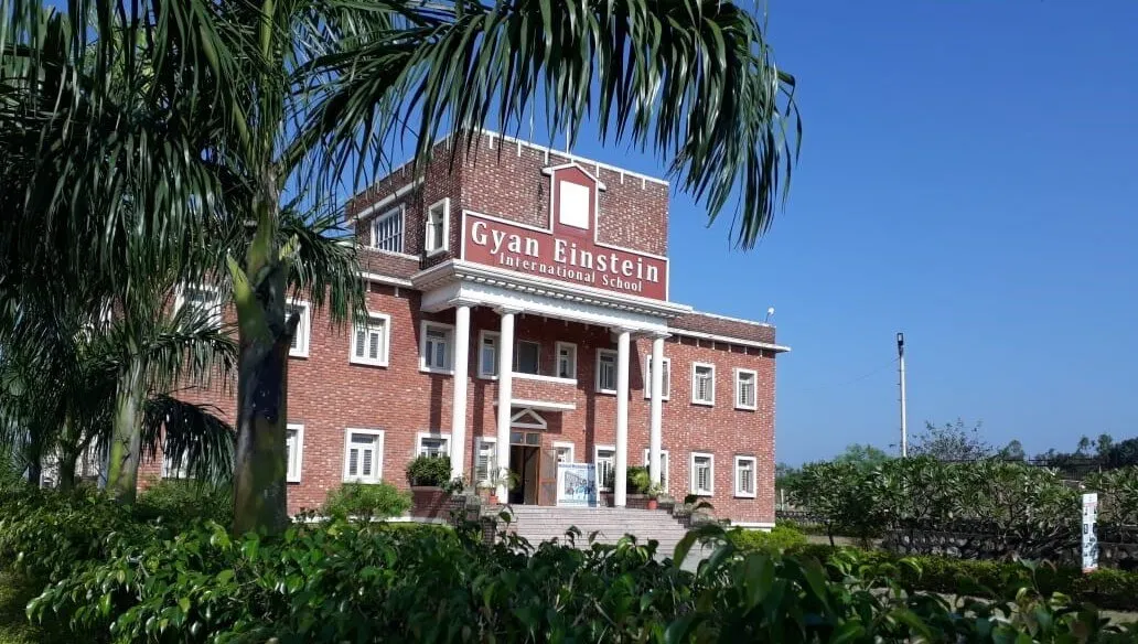 Best NDA IIT JEE coaching with schooling